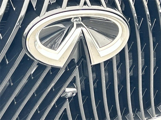 2026 INFINITI QX80 PURE W/ SPLIT BENCH