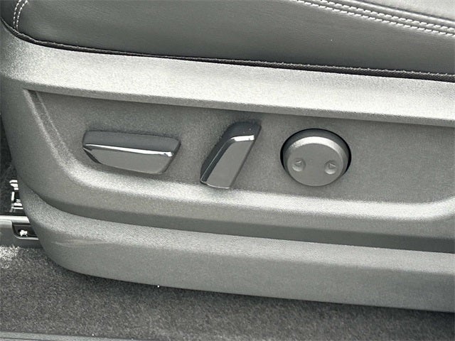 2026 INFINITI QX80 PURE W/ SPLIT BENCH