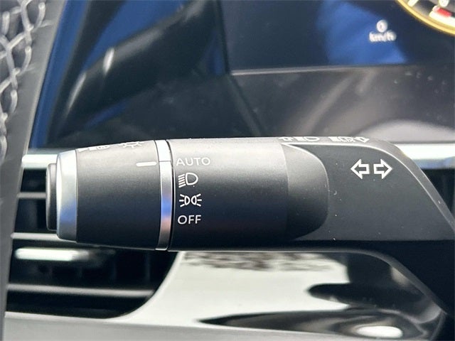 2026 INFINITI QX80 PURE W/ SPLIT BENCH