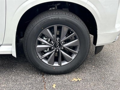 2026 INFINITI QX80 PURE W/ SPLIT BENCH