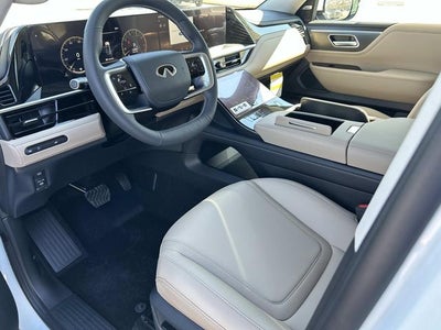 2026 INFINITI QX80 PURE W/ SPLIT BENCH PACKAGE