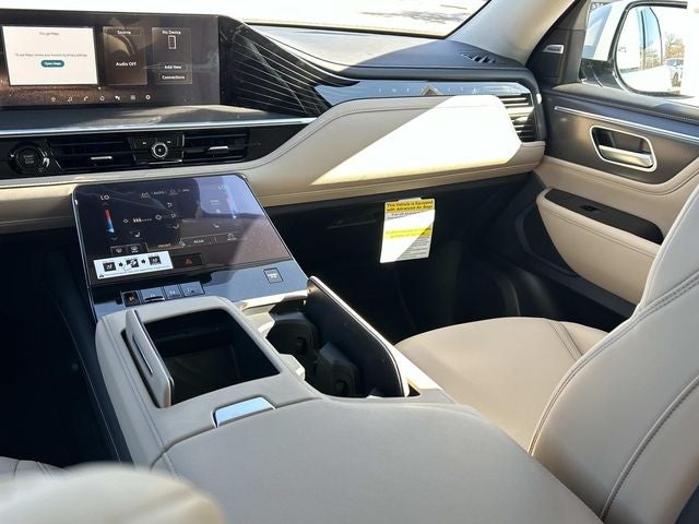 2026 INFINITI QX80 PURE W/ SPLIT BENCH PACKAGE