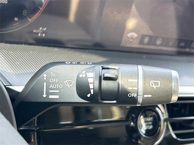 2026 INFINITI QX80 PURE W/ SPLIT BENCH