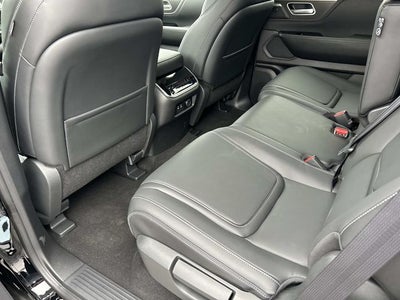 2026 INFINITI QX80 PURE W/ SPLIT BENCH