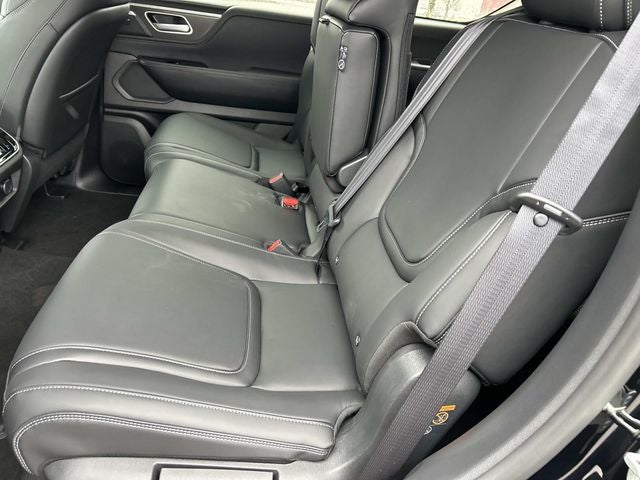 2026 INFINITI QX80 PURE W/ SPLIT BENCH