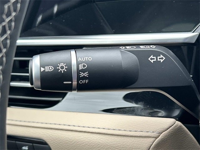 2026 INFINITI QX80 PURE W/ SPLIT BENCH