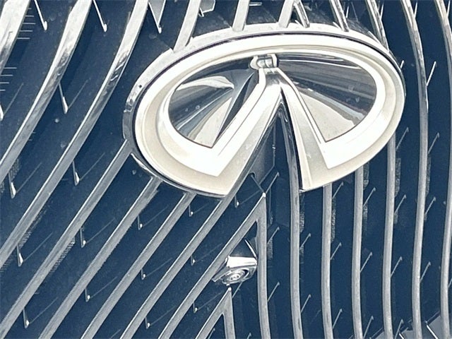 2026 INFINITI QX80 PURE W/ SPLIT BENCH