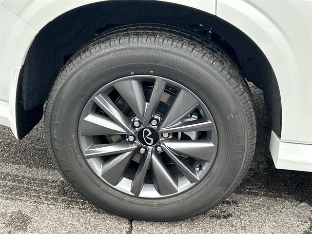 2026 INFINITI QX80 PURE W/ SPLIT BENCH