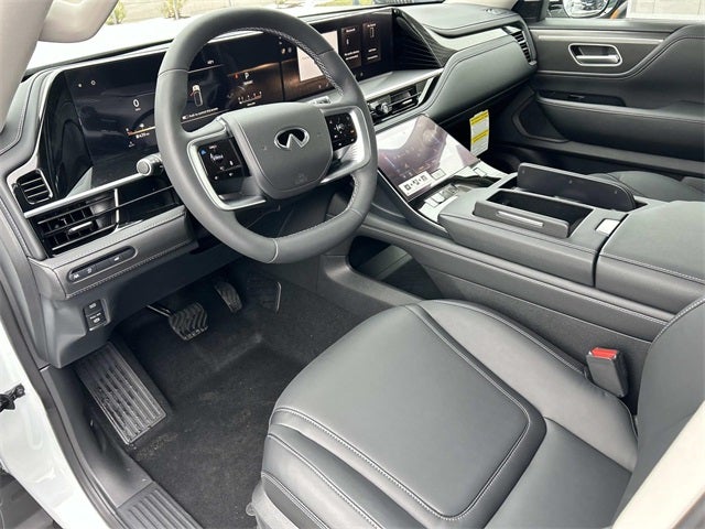 2026 INFINITI QX80 PURE W/ SPLIT BENCH