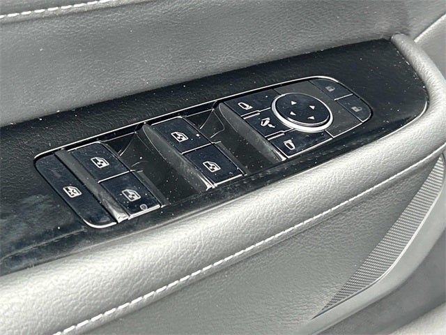 2026 INFINITI QX80 PURE W/ SPLIT BENCH