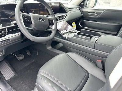 2026 INFINITI QX80 LUXE