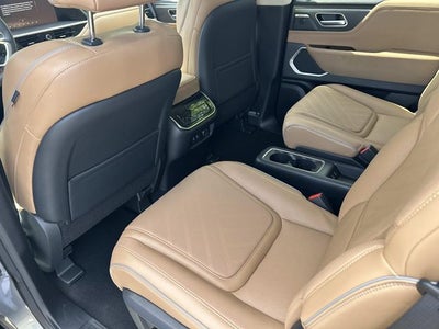 2026 INFINITI QX80 LUXE