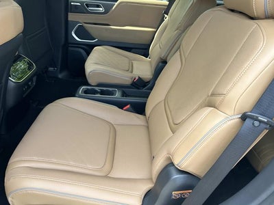 2026 INFINITI QX80 LUXE