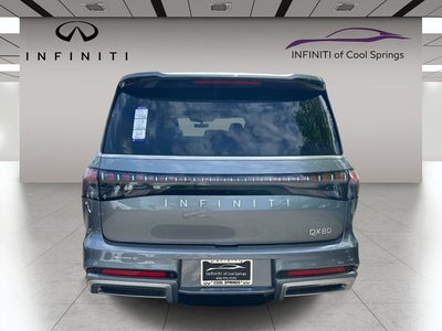 2026 INFINITI QX80 LUXE
