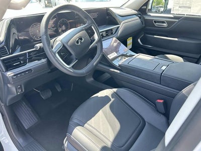 2026 INFINITI QX80 LUXE