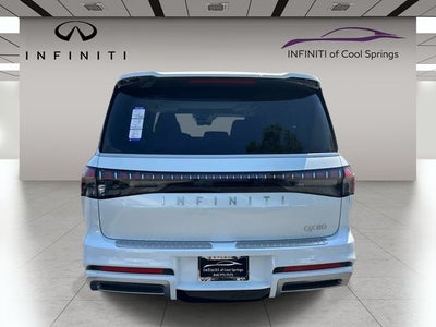 2026 INFINITI QX80 LUXE
