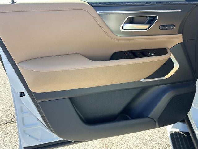 2026 INFINITI QX80 LUXE