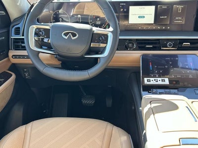 2026 INFINITI QX80 LUXE