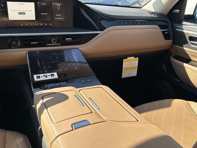 2026 INFINITI QX80 LUXE