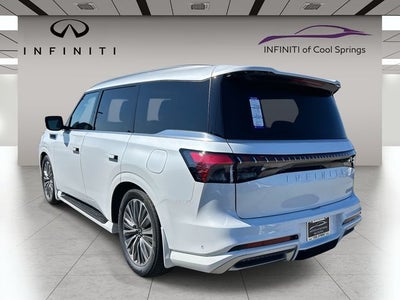 2026 INFINITI QX80 LUXE