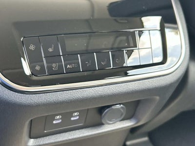 2027 INFINITI QX80 LUXE