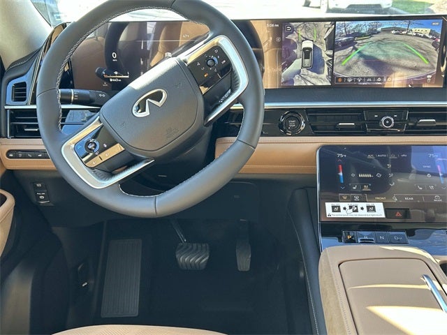 2026 INFINITI QX80 LUXE