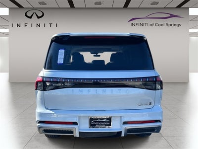 2026 INFINITI QX80 LUXE