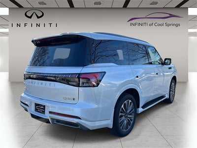 2026 INFINITI QX80 LUXE