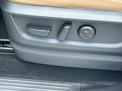 2027 INFINITI QX80 LUXE