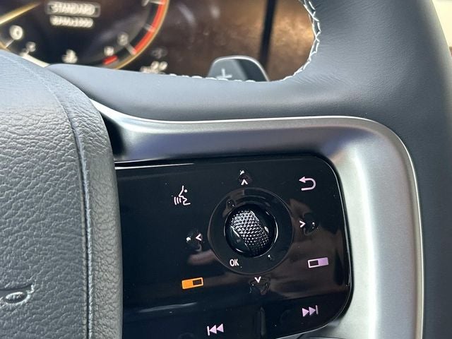 2027 INFINITI QX80 LUXE