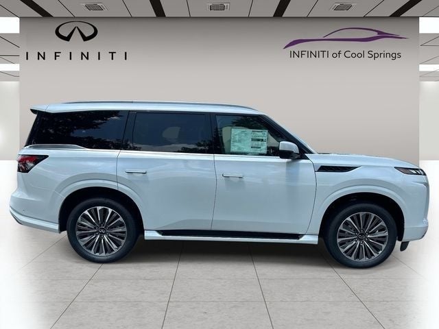 2027 INFINITI QX80 LUXE
