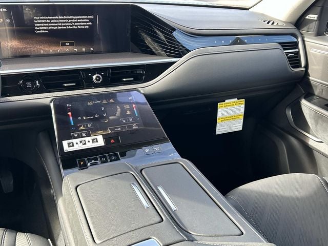 2026 INFINITI QX80 LUXE