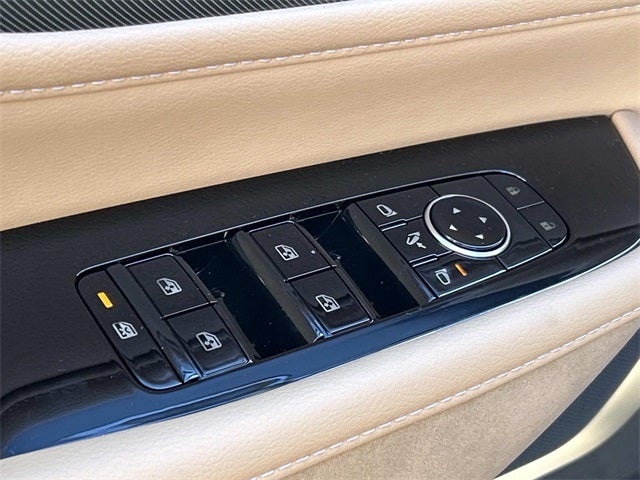 2026 INFINITI QX80 LUXE