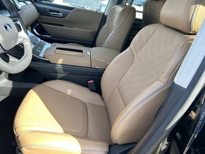 2026 INFINITI QX80 LUXE