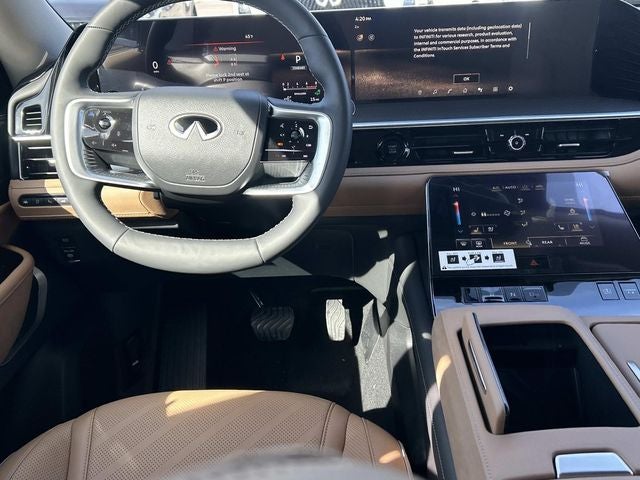 2026 INFINITI QX80 LUXE