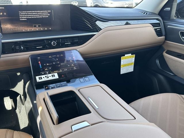 2026 INFINITI QX80 LUXE