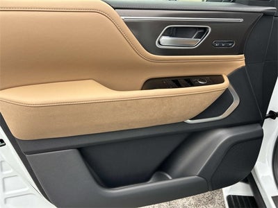 2026 INFINITI QX80 LUXE