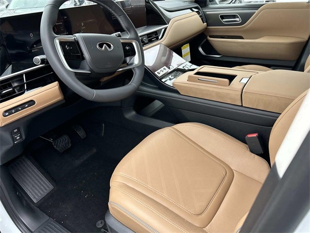 2026 INFINITI QX80 LUXE