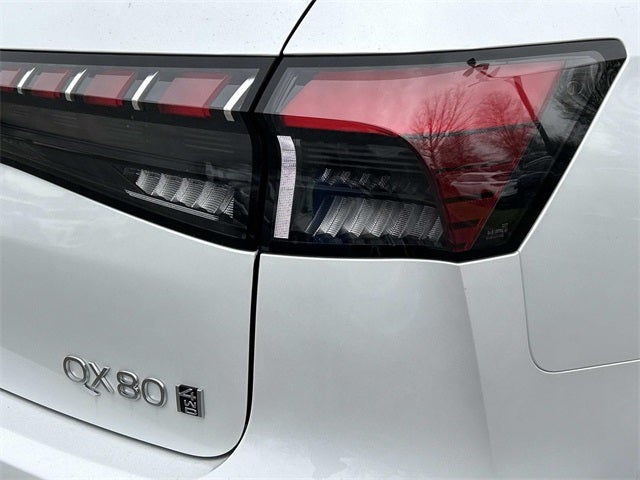 2026 INFINITI QX80 LUXE