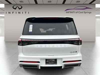 2026 INFINITI QX80 LUXE