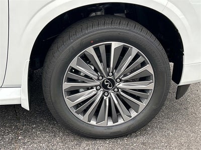 2026 INFINITI QX80 LUXE