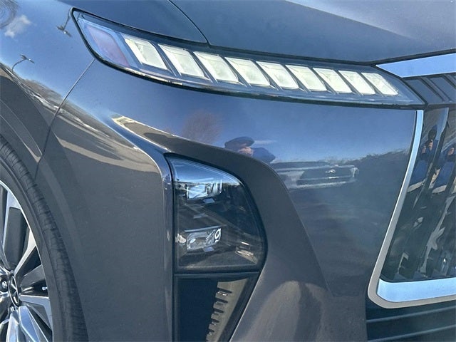 2026 INFINITI QX80 LUXE