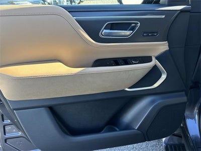 2026 INFINITI QX80 LUXE