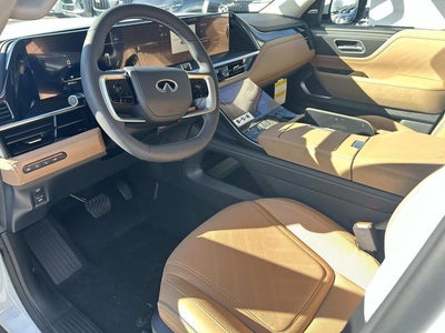 2026 INFINITI QX80 LUXE