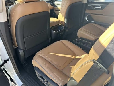 2026 INFINITI QX80 LUXE