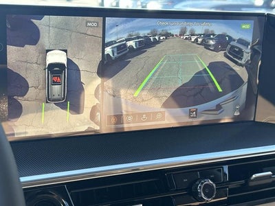 2026 INFINITI QX80 LUXE