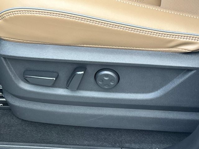 2027 INFINITI QX80 LUXE