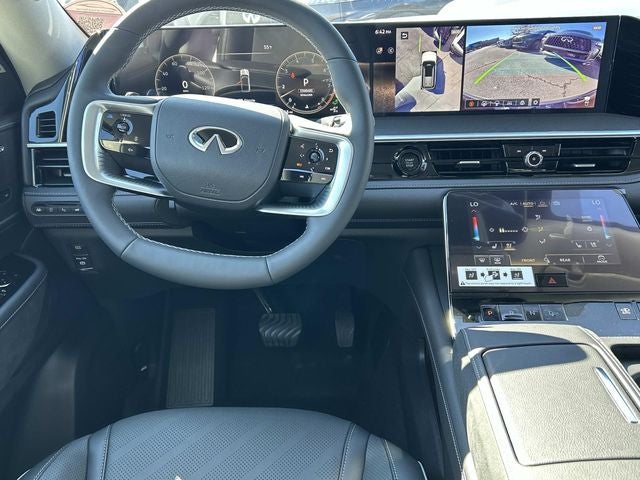 2026 INFINITI QX80 LUXE