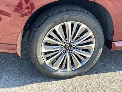 2026 INFINITI QX80 LUXE