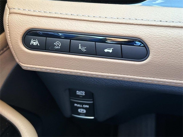 2026 INFINITI QX80 LUXE